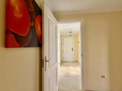 Middle Floor Apartment in Marbella