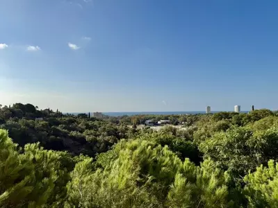 Middle Floor Apartment in Marbella