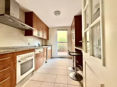 Middle Floor Apartment in Marbella