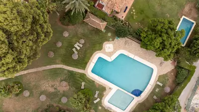 Middle Floor Apartment in Estepona