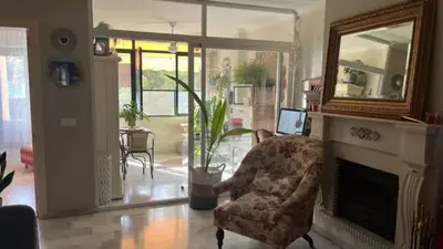 Middle Floor Apartment in Nueva Andalucía