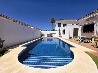 Detached Villa in Estepona