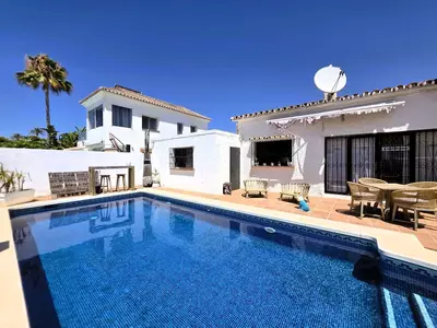 Detached Villa in Estepona