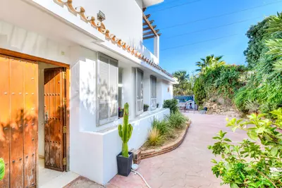 Detached Villa in Estepona