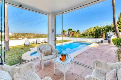 Detached Villa in Estepona