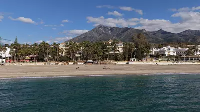 Middle Floor Apartment in Marbella