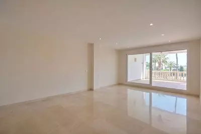 Middle Floor Apartment in Marbella