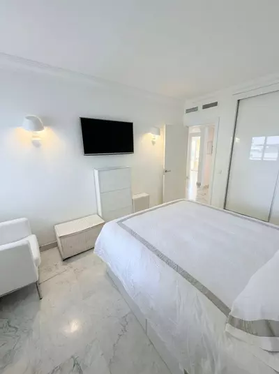 Middle Floor Apartment in Puerto Banús