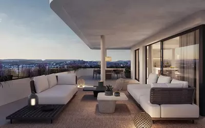 Top Floor Apartment in Estepona