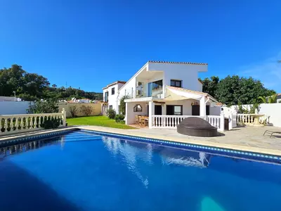 Detached Villa in Estepona