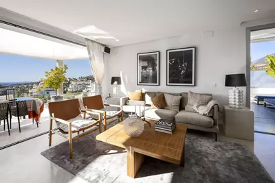 Penthouse Duplex in Nueva Andalucía