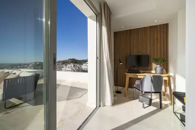 Penthouse Duplex in Nueva Andalucía