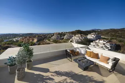 Penthouse Duplex in Nueva Andalucía