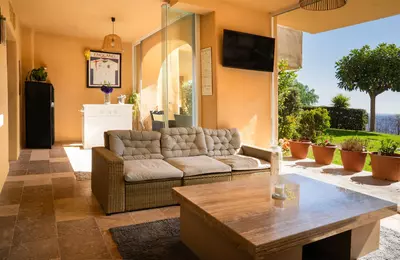 Ground Floor Apartment in Benahavís