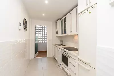 Middle Floor Apartment in Marbella