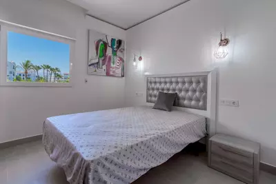 Middle Floor Apartment in Puerto Banús