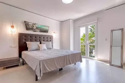 Middle Floor Apartment in Puerto Banús