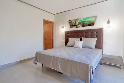 Middle Floor Apartment in Puerto Banús