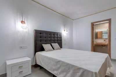 Middle Floor Apartment in Puerto Banús