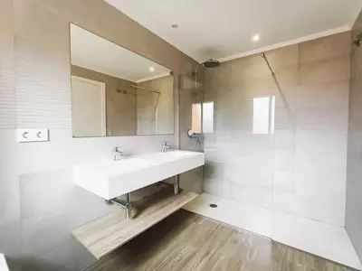 Townhouse in El Paraiso