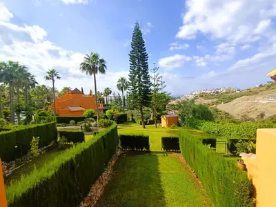 Townhouse in El Paraiso