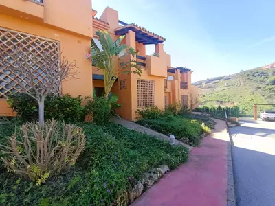 Townhouse in El Paraiso