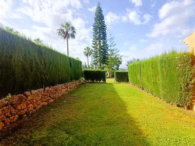 Townhouse in El Paraiso