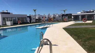 Middle Floor Apartment in Estepona