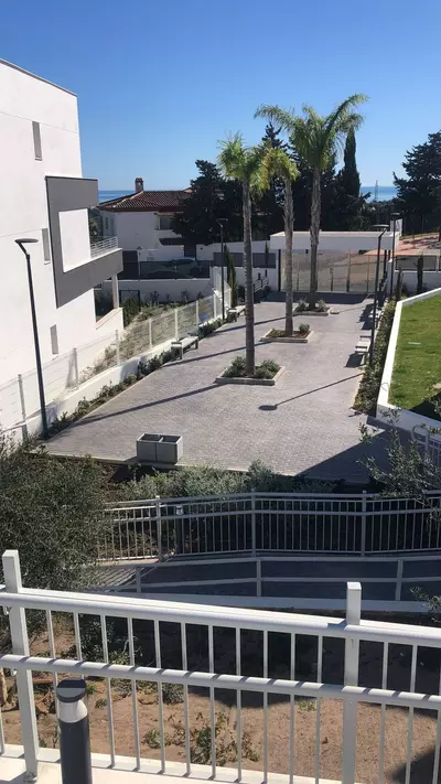 Middle Floor Apartment in Estepona