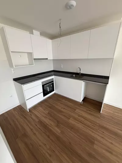 Middle Floor Apartment in Estepona