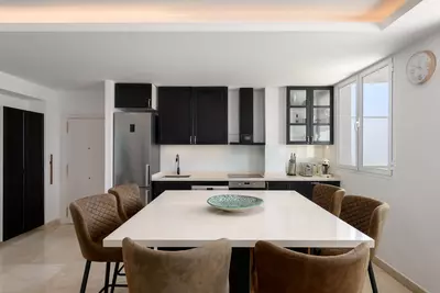 Middle Floor Apartment in Estepona
