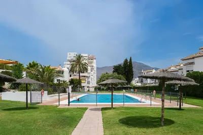 Middle Floor Apartment in Estepona