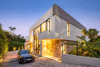 Detached Villa in Nueva Andalucía