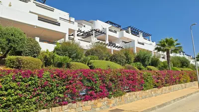 Middle Floor Apartment in Casares Playa
