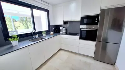 Middle Floor Apartment in Casares Playa