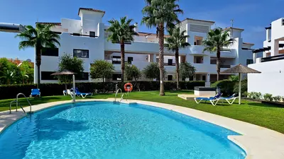 Middle Floor Apartment in Casares Playa