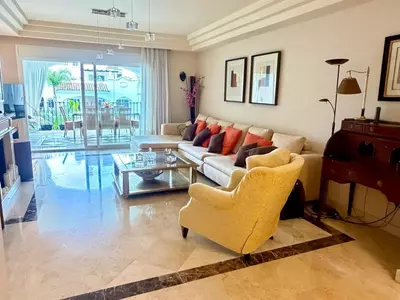 Middle Floor Apartment in Marbella