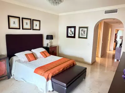 Middle Floor Apartment in Marbella