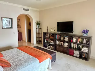 Middle Floor Apartment in Marbella