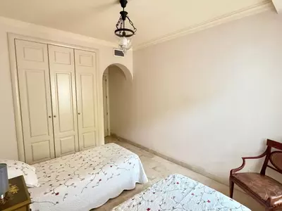 Middle Floor Apartment in Marbella