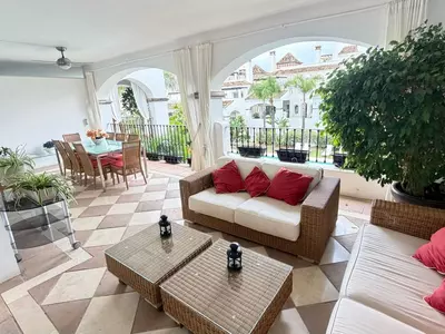Middle Floor Apartment in Marbella