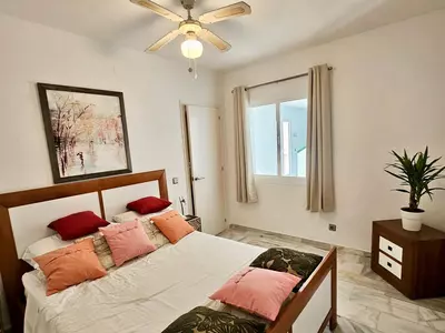 Middle Floor Apartment in Estepona
