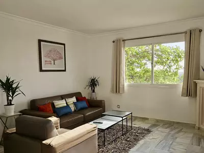Middle Floor Apartment in Estepona