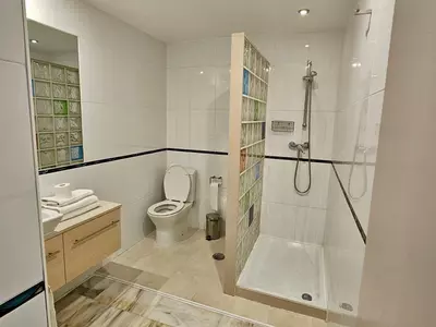 Middle Floor Apartment in Estepona