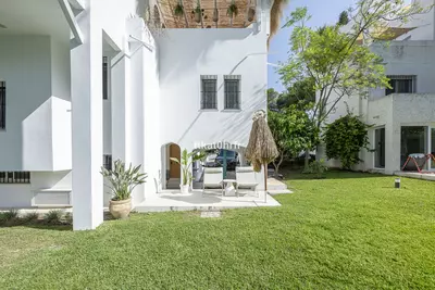 Detached Villa in Nueva Andalucía