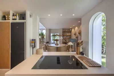 Detached Villa in Nueva Andalucía