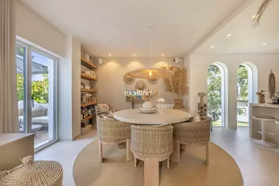 Detached Villa in Nueva Andalucía