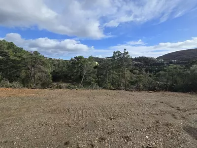 Residential Plot in Benahavís