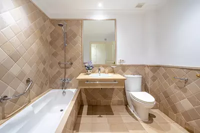 Middle Floor Apartment in El Paraiso