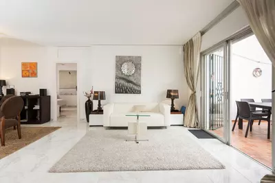 Top Floor Apartment in Puerto Banús